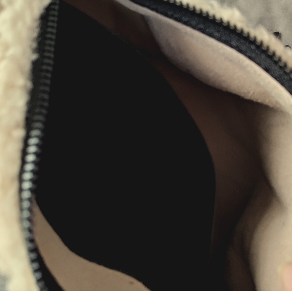 All Saints Shearling Bag with Straps - Picture 5 of 8